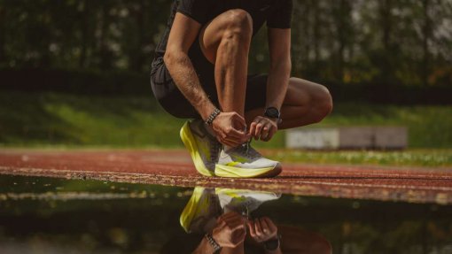 How does stress impact long-distance runners?