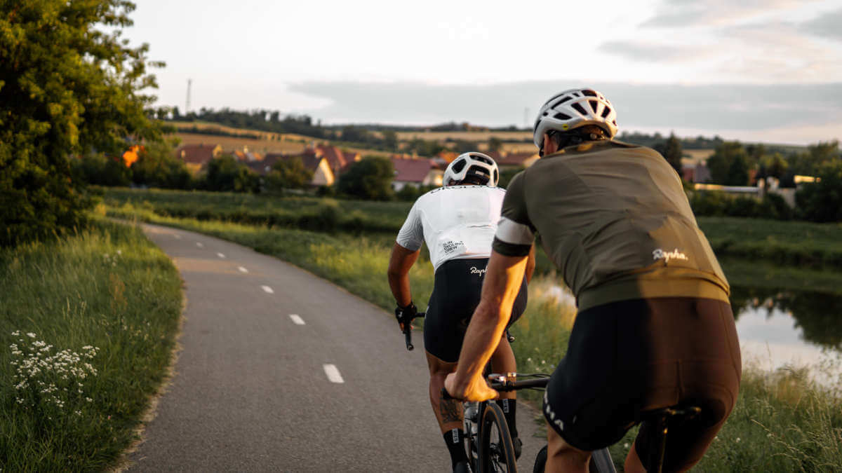 8 tips to long distance endurance cycling